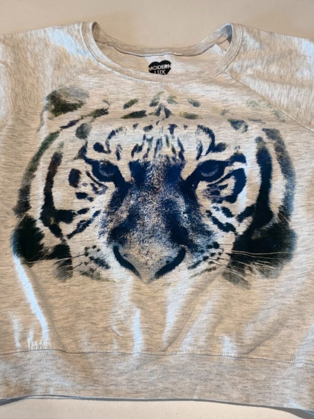 TIGER SWEATSHIRT